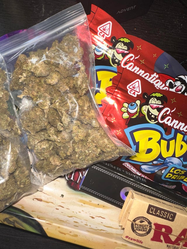 Buy Strawberry Bubble Strain Online – 7 Reasons It’s a Must-Try in 2025