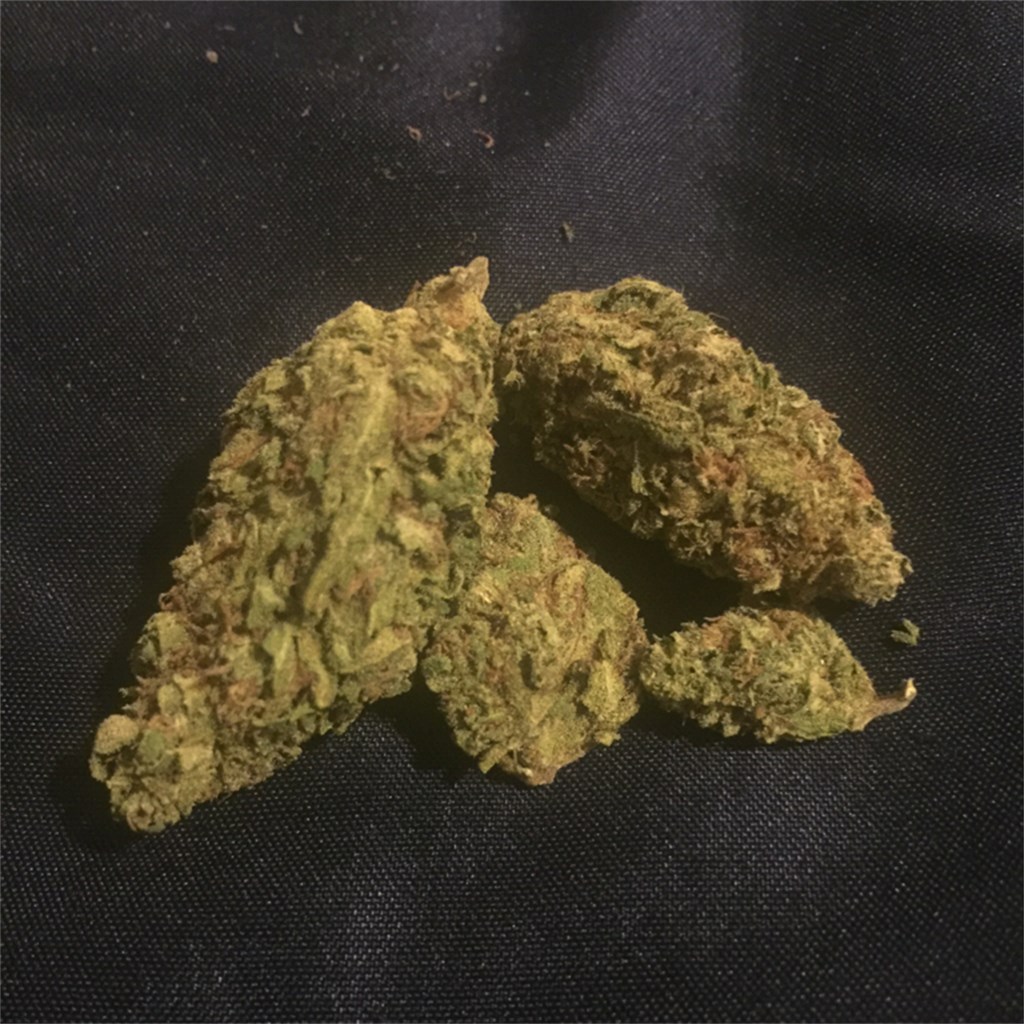 Blue Candy Strain Effects and Flavor